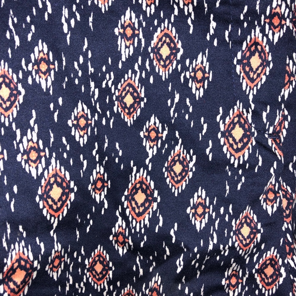 Patterned shorts - Picture 3 of 3